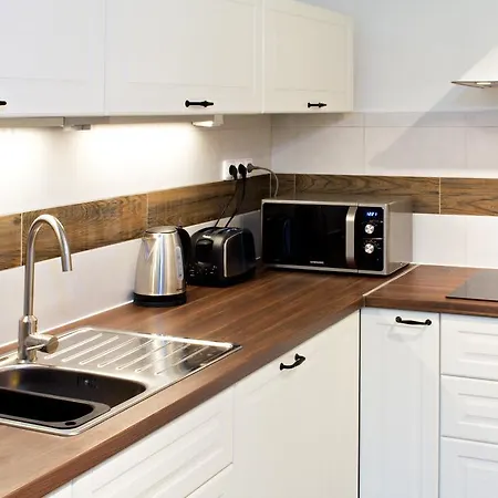 švadlenka Apartmán *